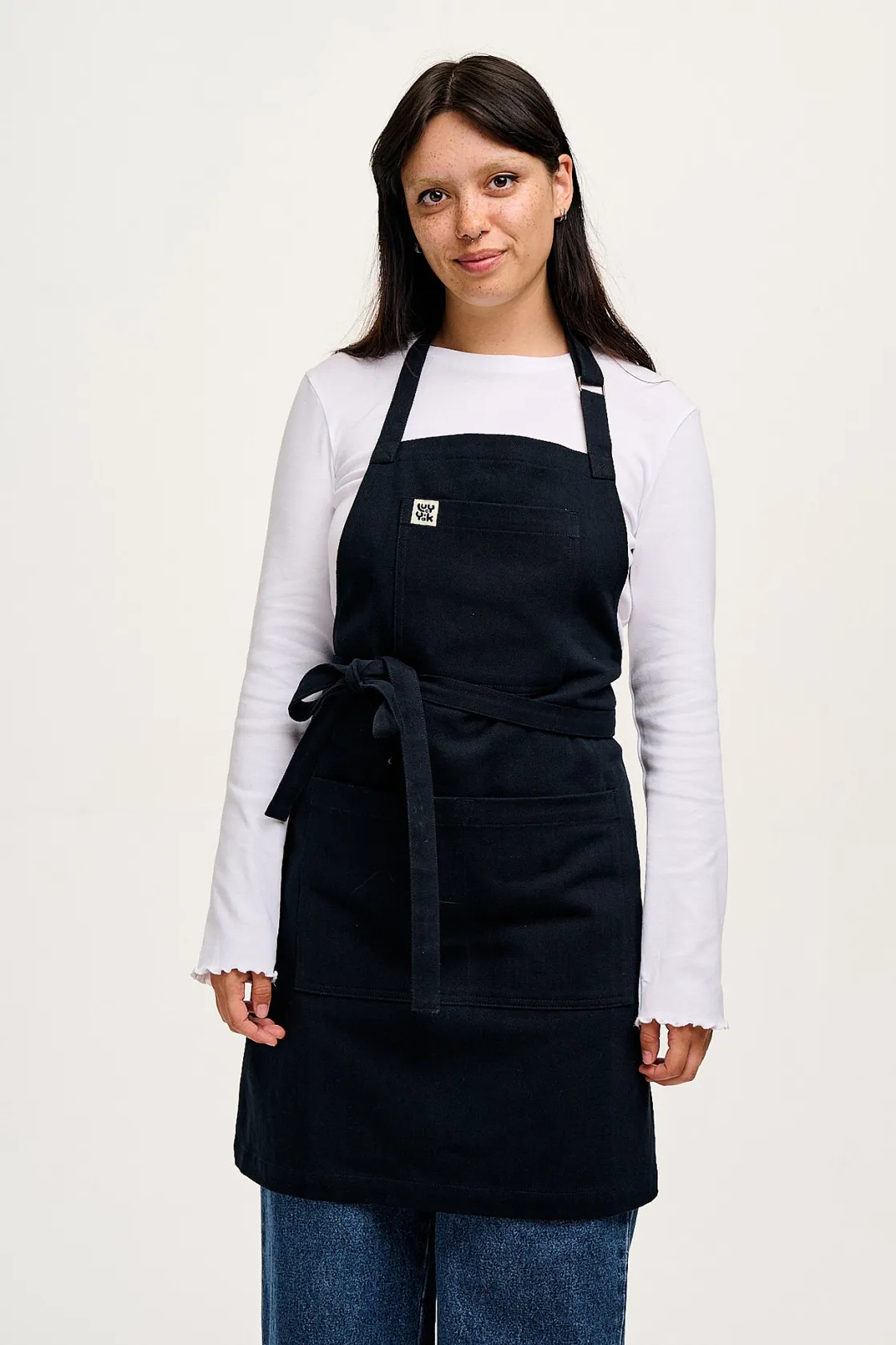 Lucy & Yak Ada - Heavyweight Cotton Apron in Black Hot
