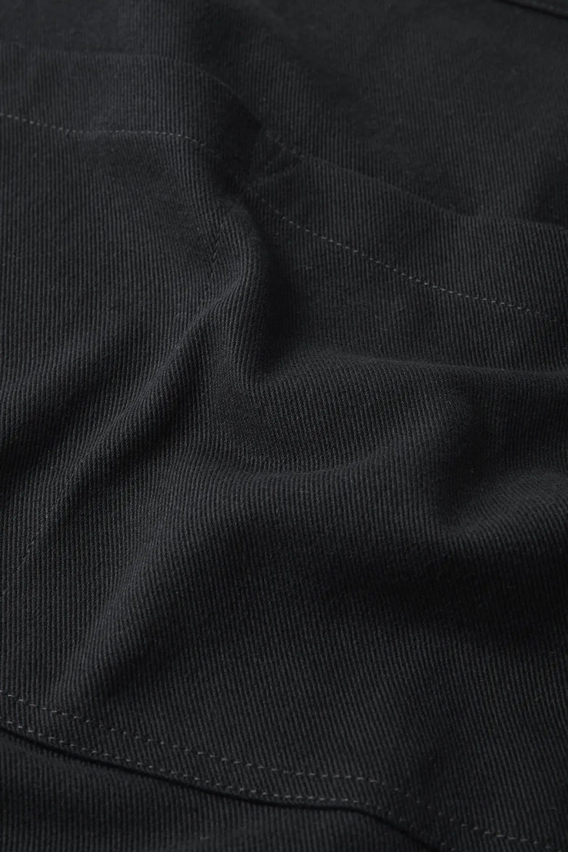Lucy & Yak Ada - Heavyweight Cotton Apron in Black Hot