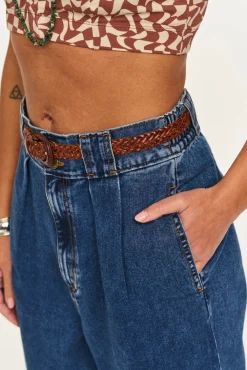 Lucy & Yak Addison - Tapered Denim Jeans in Mid Wash Blue Outlet