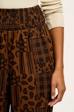 Lucy & Yak Alexa - Cotton Trousers in Brown Penny Patchwork Print Hot