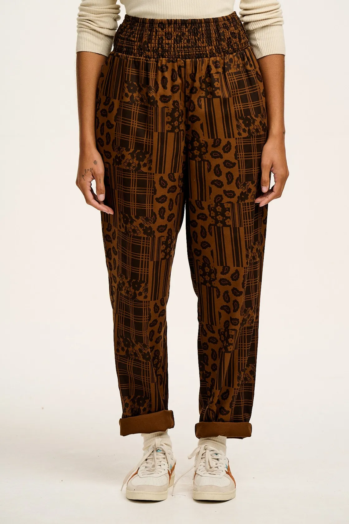 Lucy & Yak Alexa - Cotton Trousers in Brown Penny Patchwork Print Hot