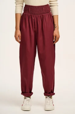 Lucy & Yak Alexa - Cotton Trousers in Merlot Red Best