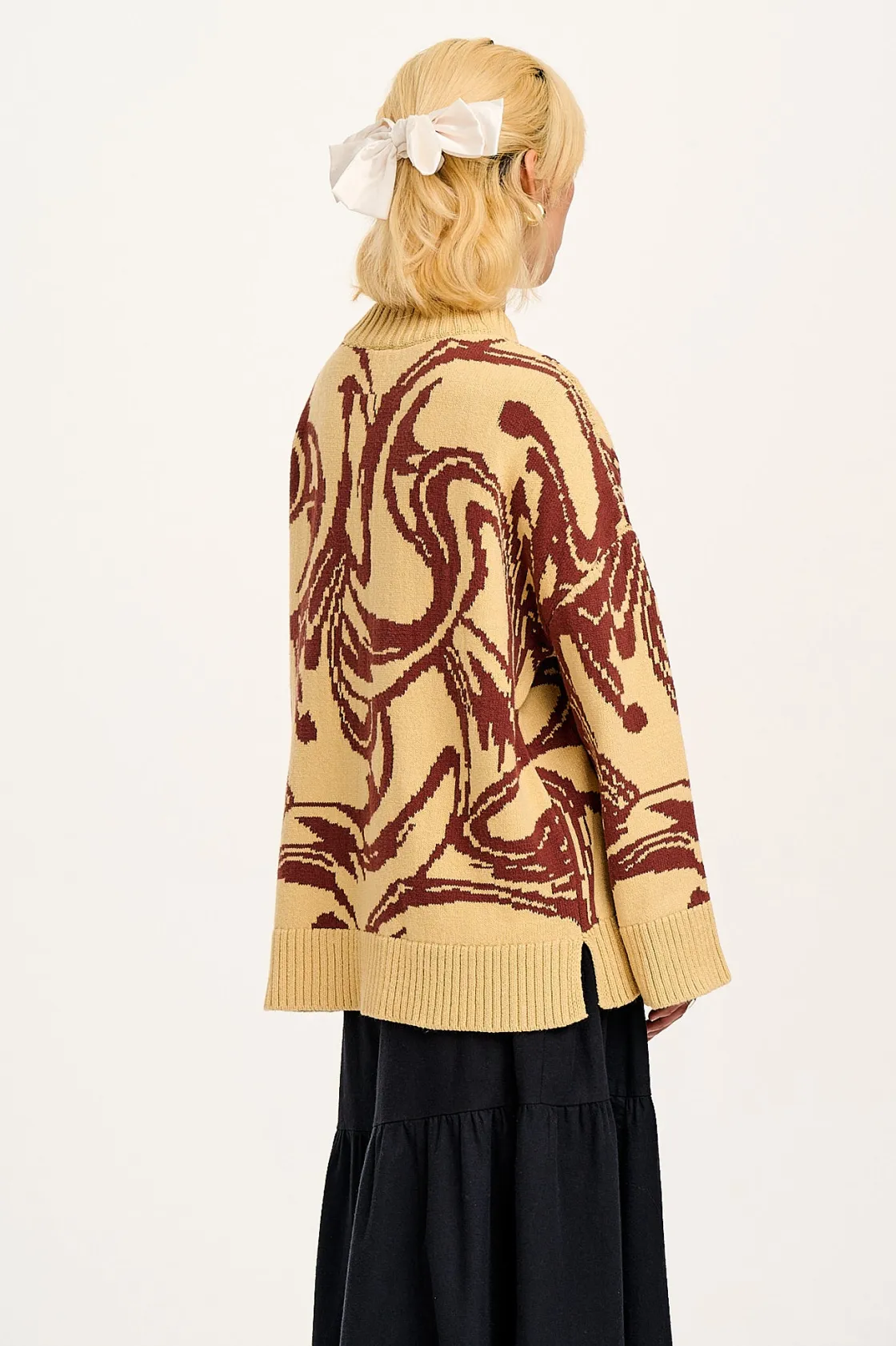 Lucy & Yak Amari - Oversized Knitted Jumper in Cream & Brown Swirl Hot