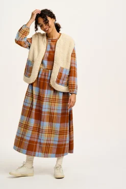 Lucy & Yak Aubrey - Borg Fleece Gilet in Ecru & Brown Fashion