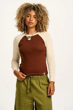 Lucy & Yak Avi - Long Sleeve Raglan Tee in Cream & Brown Block Discount