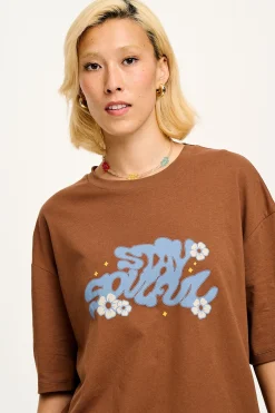 Lucy & Yak Benny - Oversized Cotton Tee in Stay Soulful Print Hot