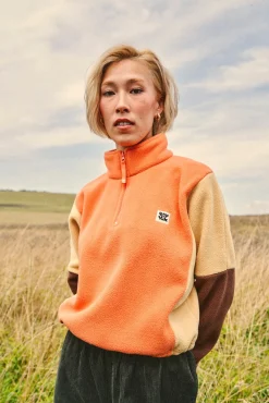 Lucy & Yak Blake - Cropped Polar Fleece in Orange, Cream & Brown Outlet