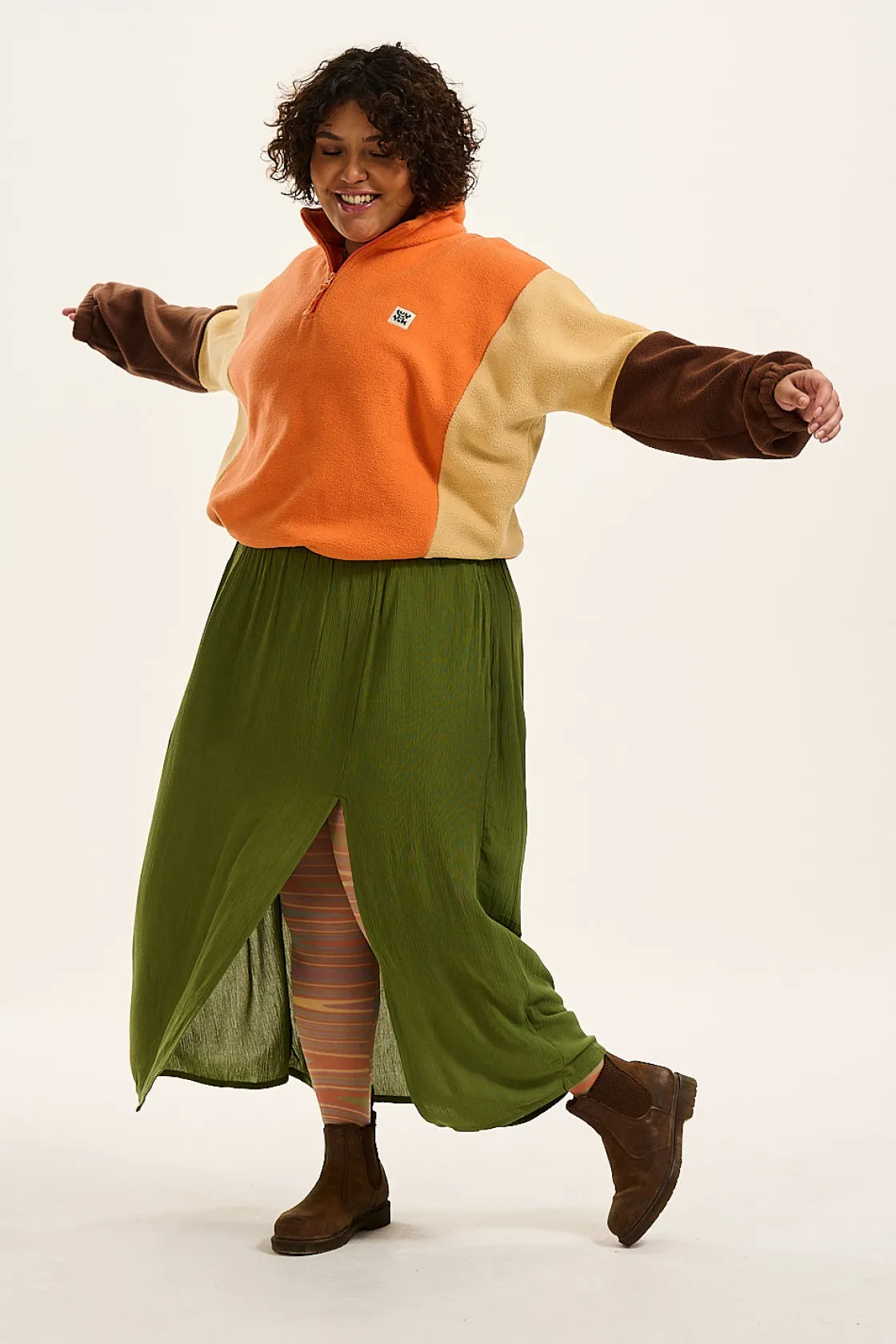 Lucy & Yak Blake - Cropped Polar Fleece in Orange, Cream & Brown Outlet