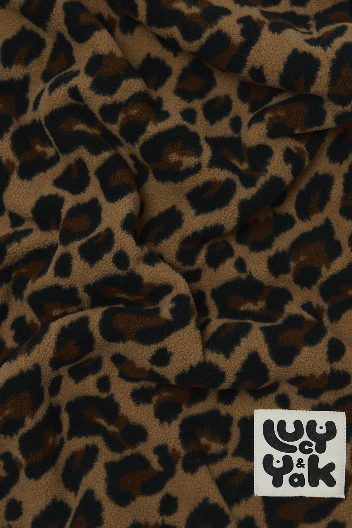 Lucy & Yak Braor - Polar Fleece Blanket in Leopard Print Best