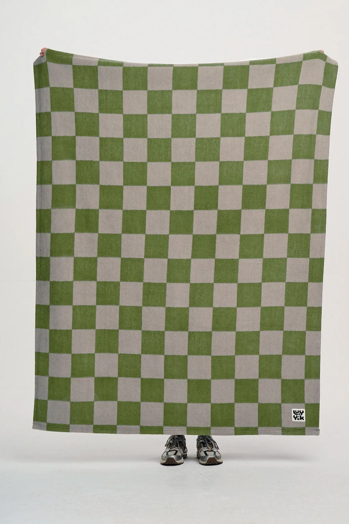 Lucy & Yak Braor - Polar Fleece Blanket in Green Checkerboard Print Best