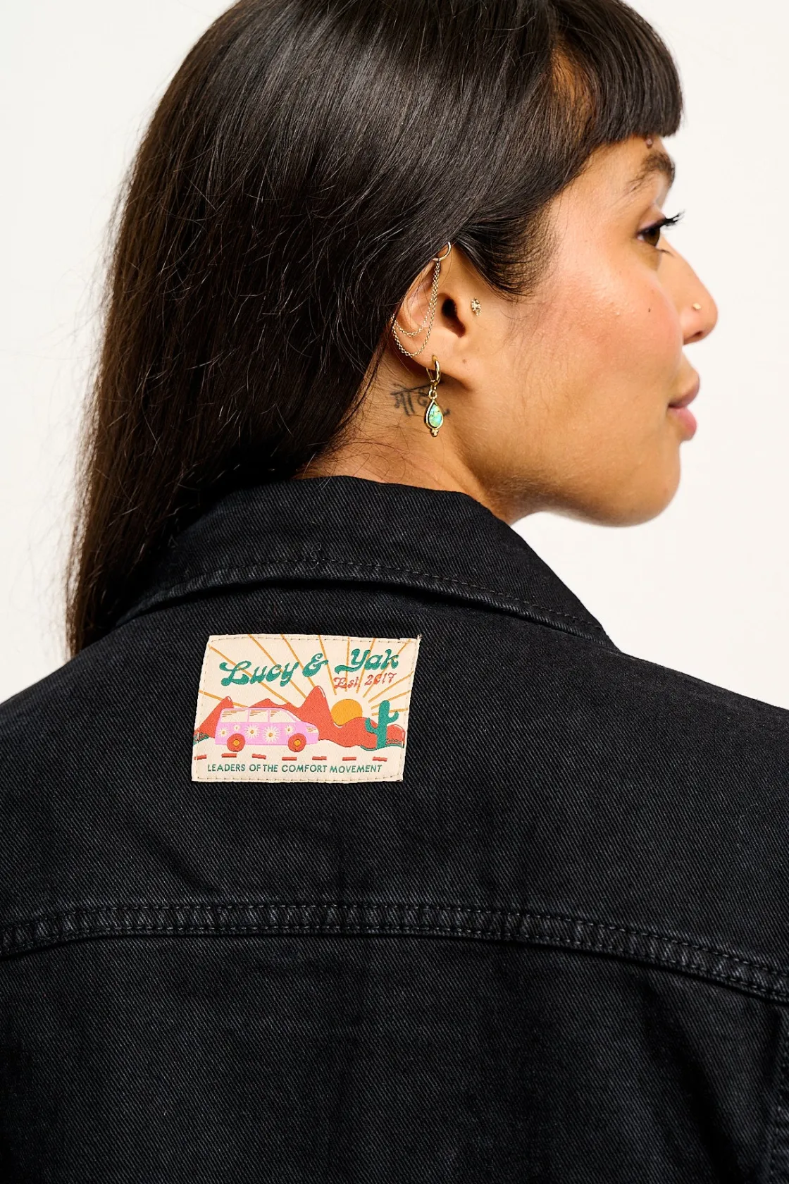 Lucy & Yak Callaway - Trucker Cotton Jacket in Washed Black Denim Outlet