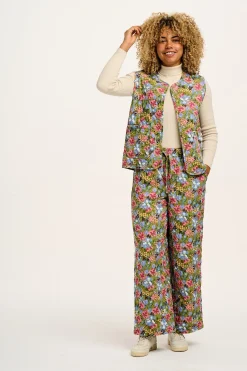 Lucy & Yak Chester - Quilted Cotton Trousers in Elsinore Floral Print Fashion