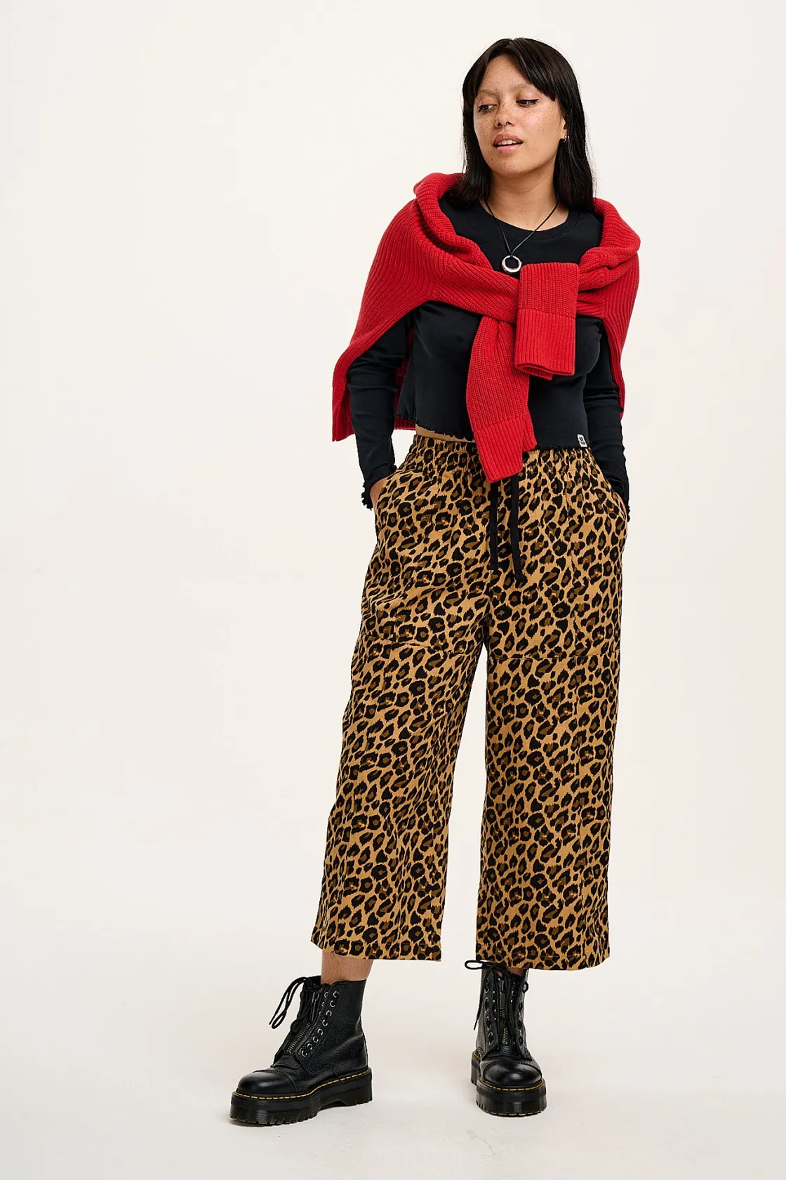 Lucy & Yak Chuck - Wide Leg Cotton Trousers in Leopard Print Hot