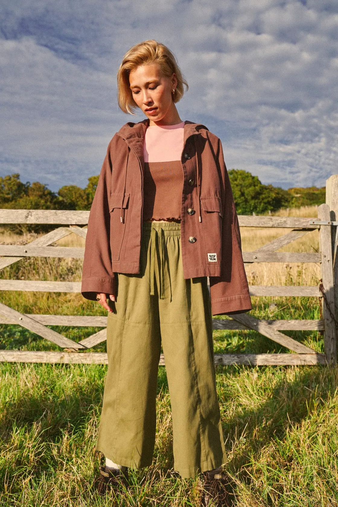 Lucy & Yak Chuck - Wide Leg Cotton Trousers in Khaki Outlet