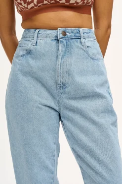 Lucy & Yak Dana - Mom Denim Jeans in Light Wash Blue New