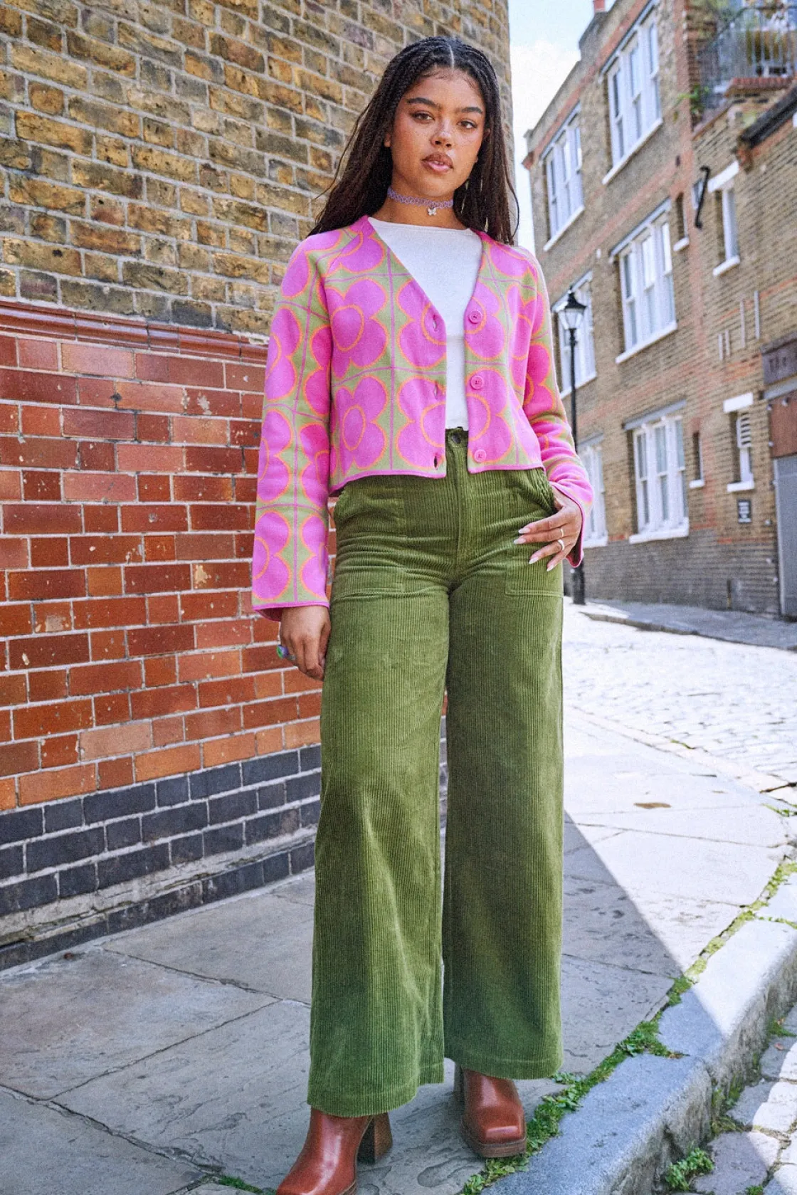 Lucy & Yak Delores - Wide Leg Corduroy Trousers in Pesto Green Online