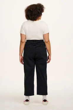 Lucy & Yak Drew - Straight Leg Denim Jeans in Washed Black Best
