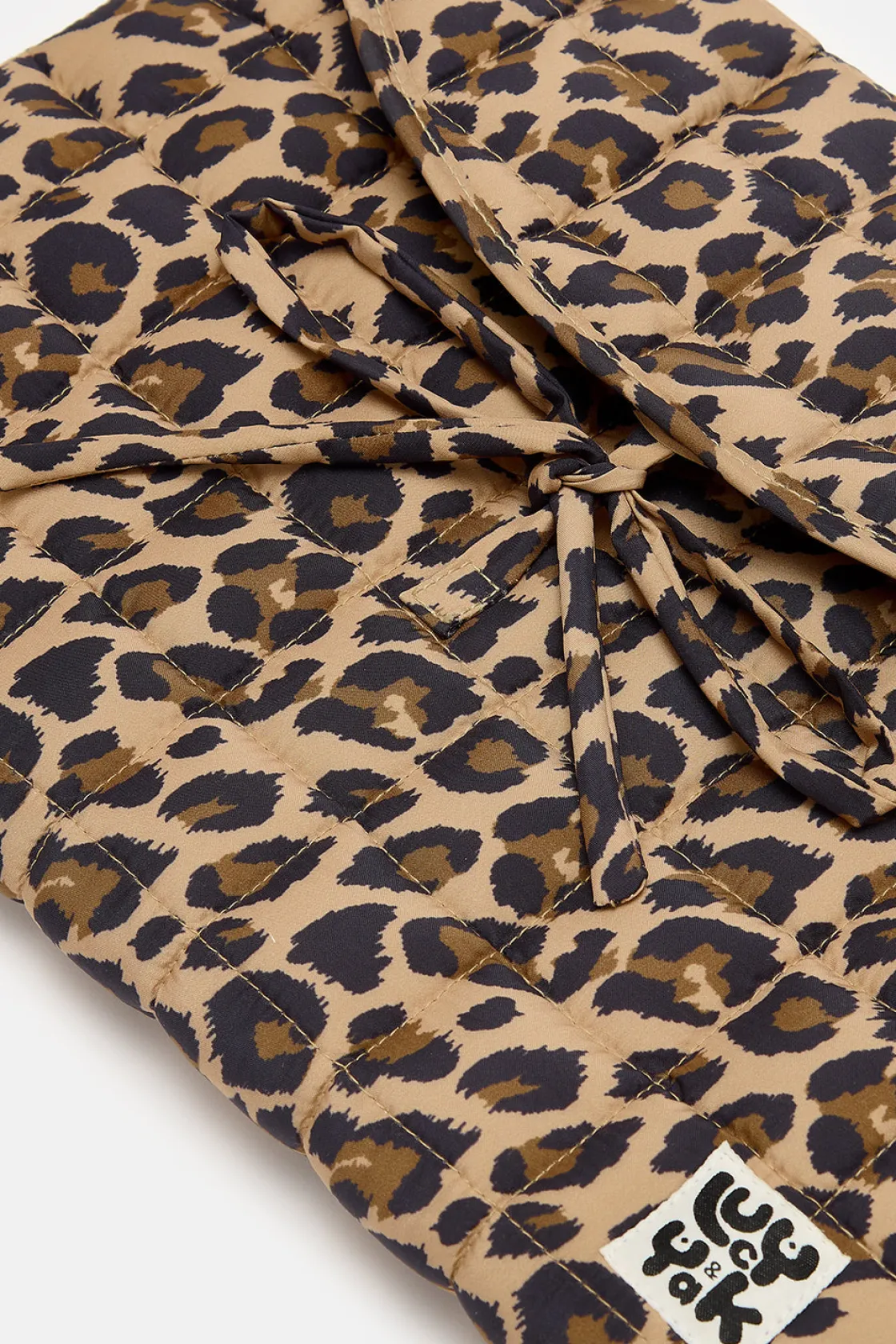 Lucy & Yak Emelien - 13" Laptop Case in Leopard Print Hot