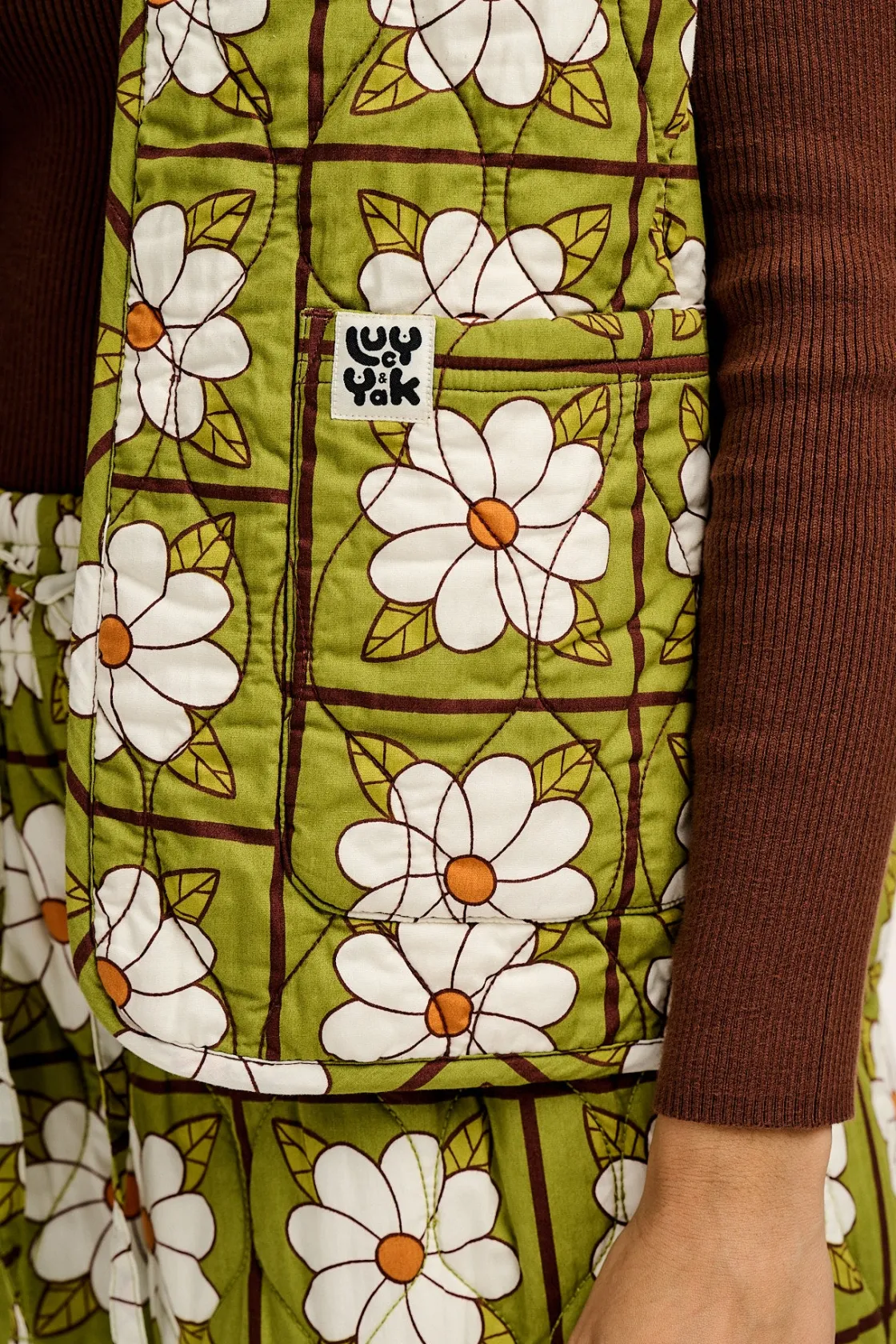 Lucy & Yak Emery - Reversible Quilted Gilet in Romneya Floral Print Sale