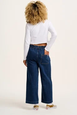 Lucy & Yak Hansel - Long Sleeve Cotton Top in White Online