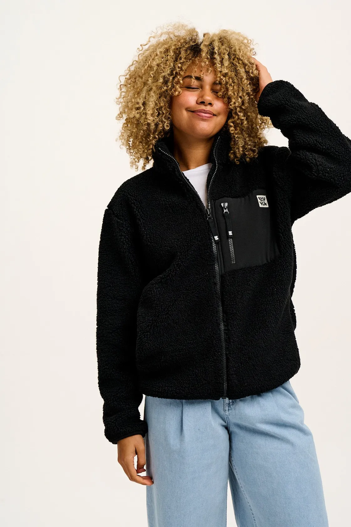 Lucy & Yak Harper - Borg Fleece Jacket in Black Outlet