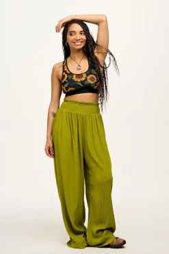 Lucy & Yak Iona - Racer Back Cotton & Bamboo Crop Top in Sunflower Print Sale