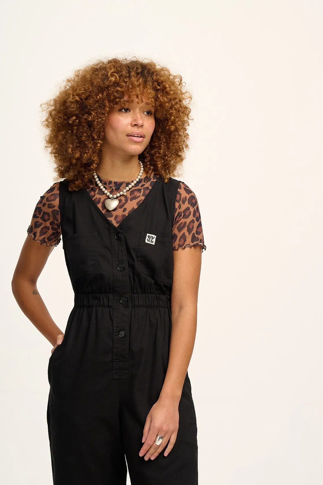Lucy & Yak Juni - V-Neck Cotton Jumpsuit in Black Hot