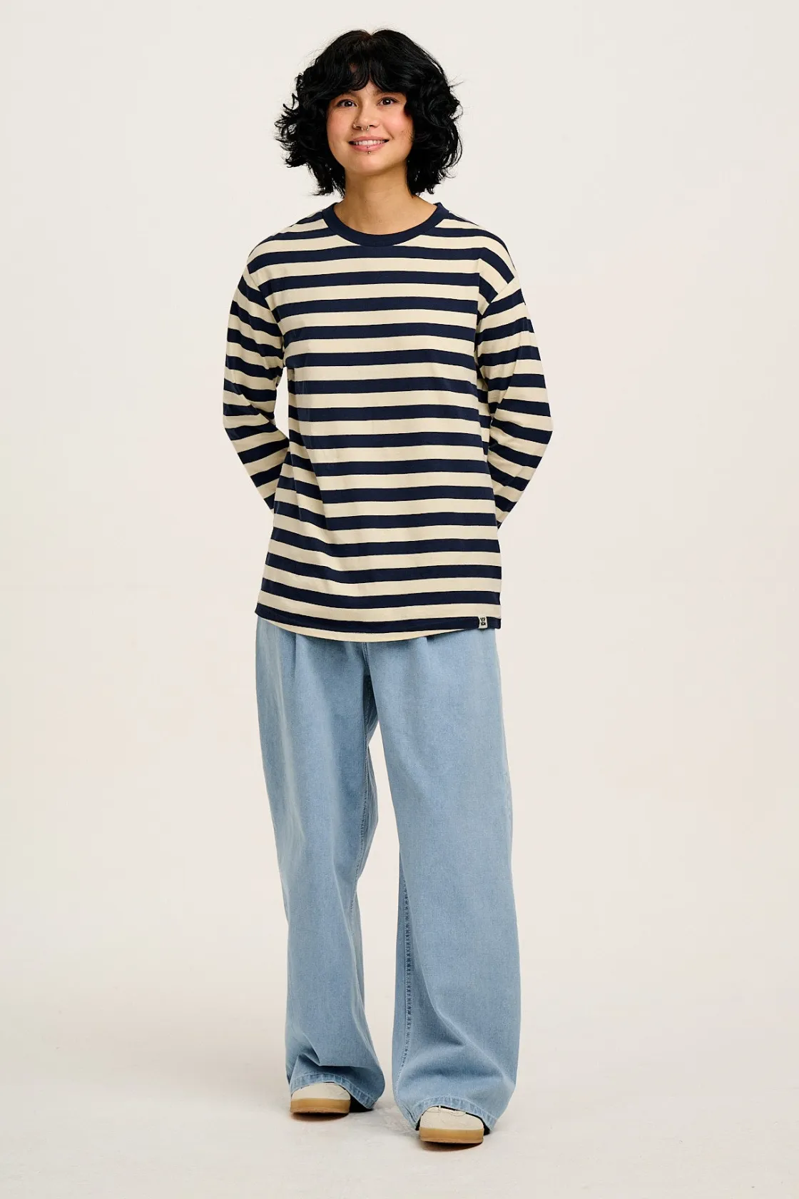 Lucy & Yak Kenny - Long Sleeve Skater Cotton Tee in Navy & Ecru Stripe Best