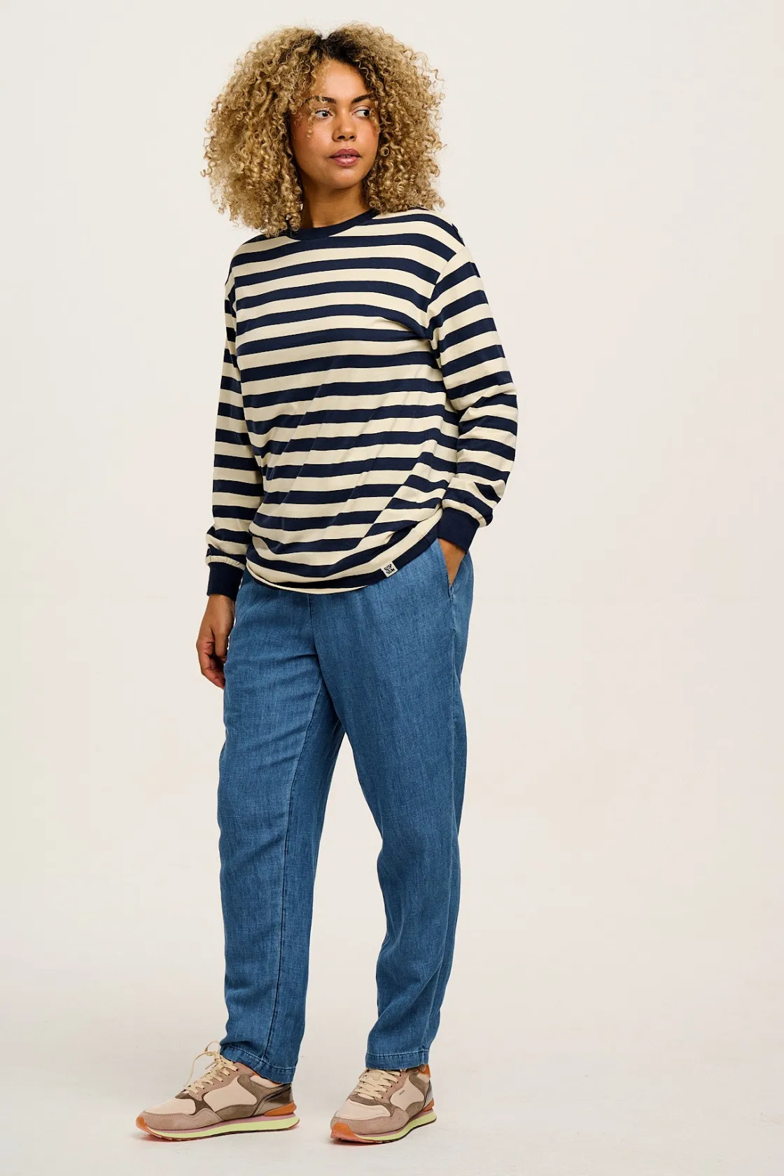 Lucy & Yak Kenny - Long Sleeve Skater Cotton Tee in Navy & Ecru Stripe Best