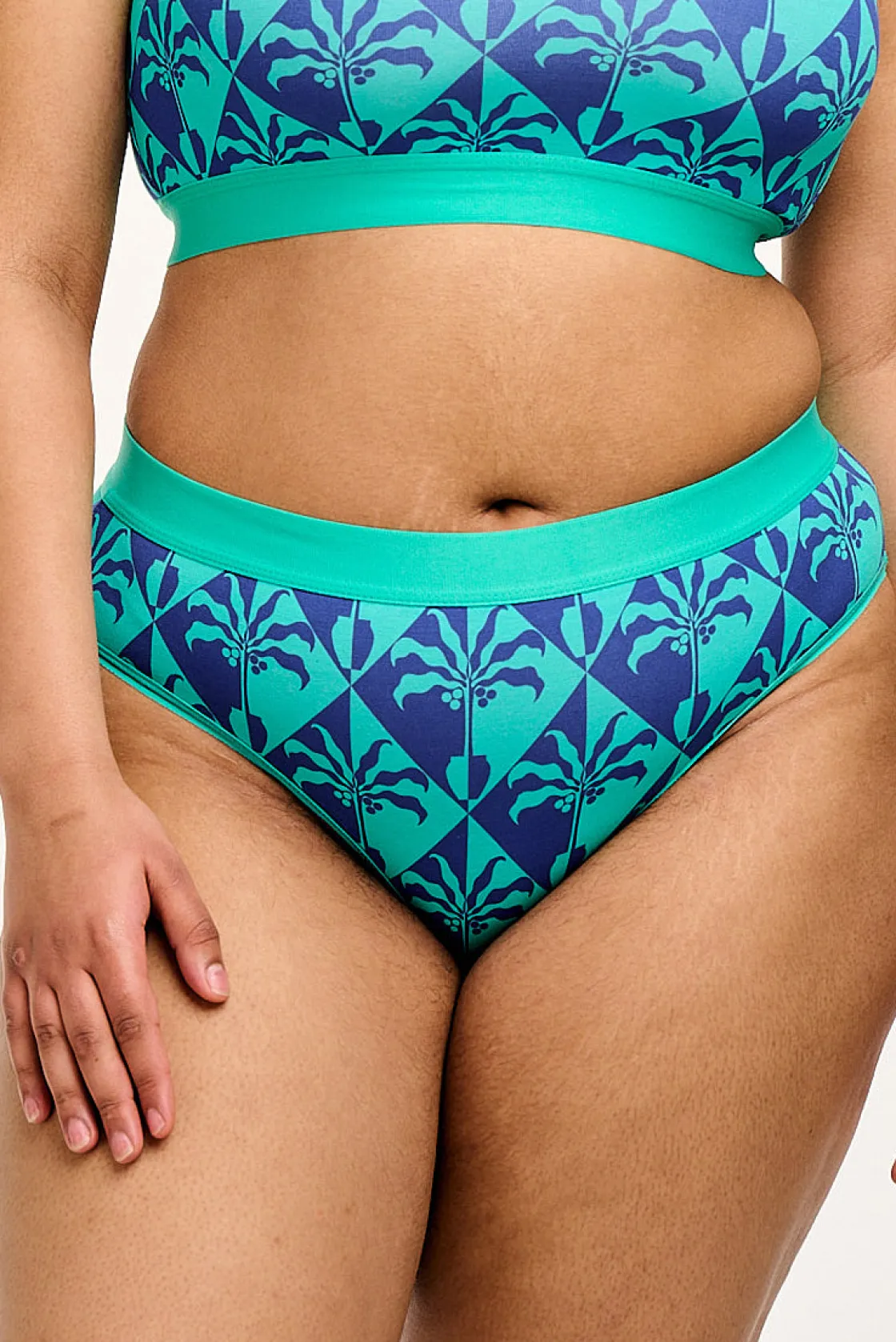 Lucy & Yak L.E. Cora - Cotton & Bamboo Bikini Pant in Artist Print by Tara Khorzad Outlet