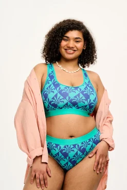 Lucy & Yak L.E. Cora - Cotton & Bamboo Bikini Pant in Artist Print by Tara Khorzad Outlet