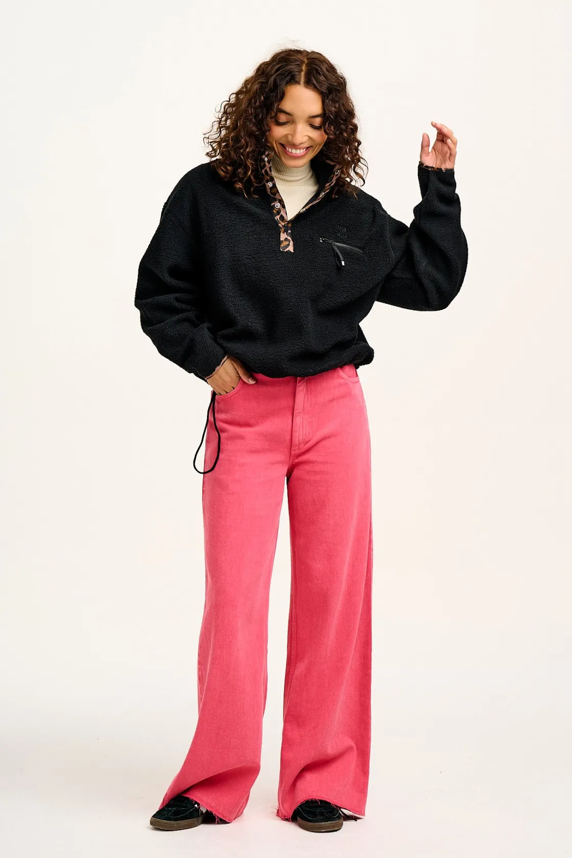 Lucy & Yak Maddison - Fleece in Black with Leopard Print Online