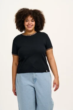 Lucy & Yak Maya - Cotton Tee in Black Leopard Print Outlet