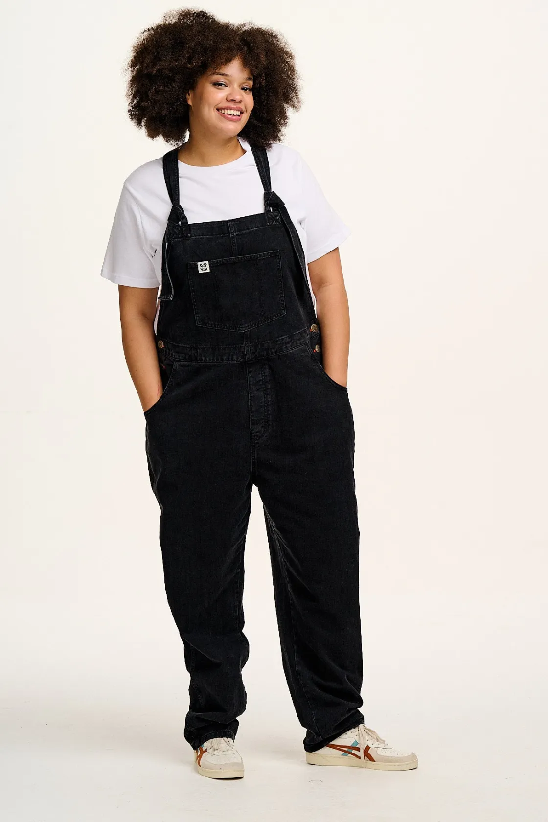 Lucy & Yak Reuben - Denim Dungarees in Washed Black Hot