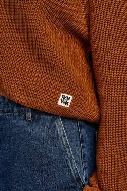 Lucy & Yak Robyn - V-Neck Knitted Cardigan in Caramel Cafe brown New