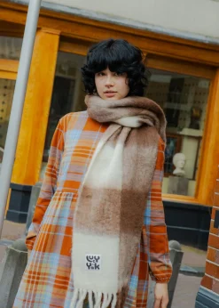 Lucy & Yak Rowan - Super Soft Scarf in Cream & Brown Checkerboard Online