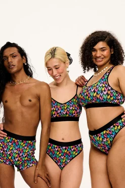 Lucy & Yak Ruby - Crop Top Cotton & Bamboo Bralette in Summer Lovin' Print Hot