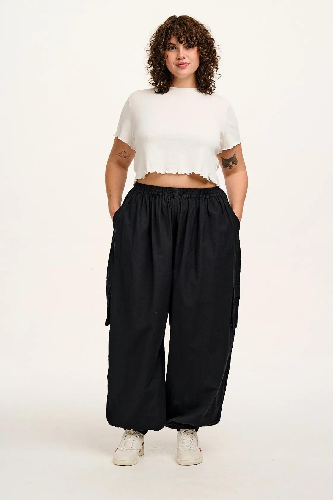 Lucy & Yak Rumi - Balloon Cotton & Linen Trousers in Black New