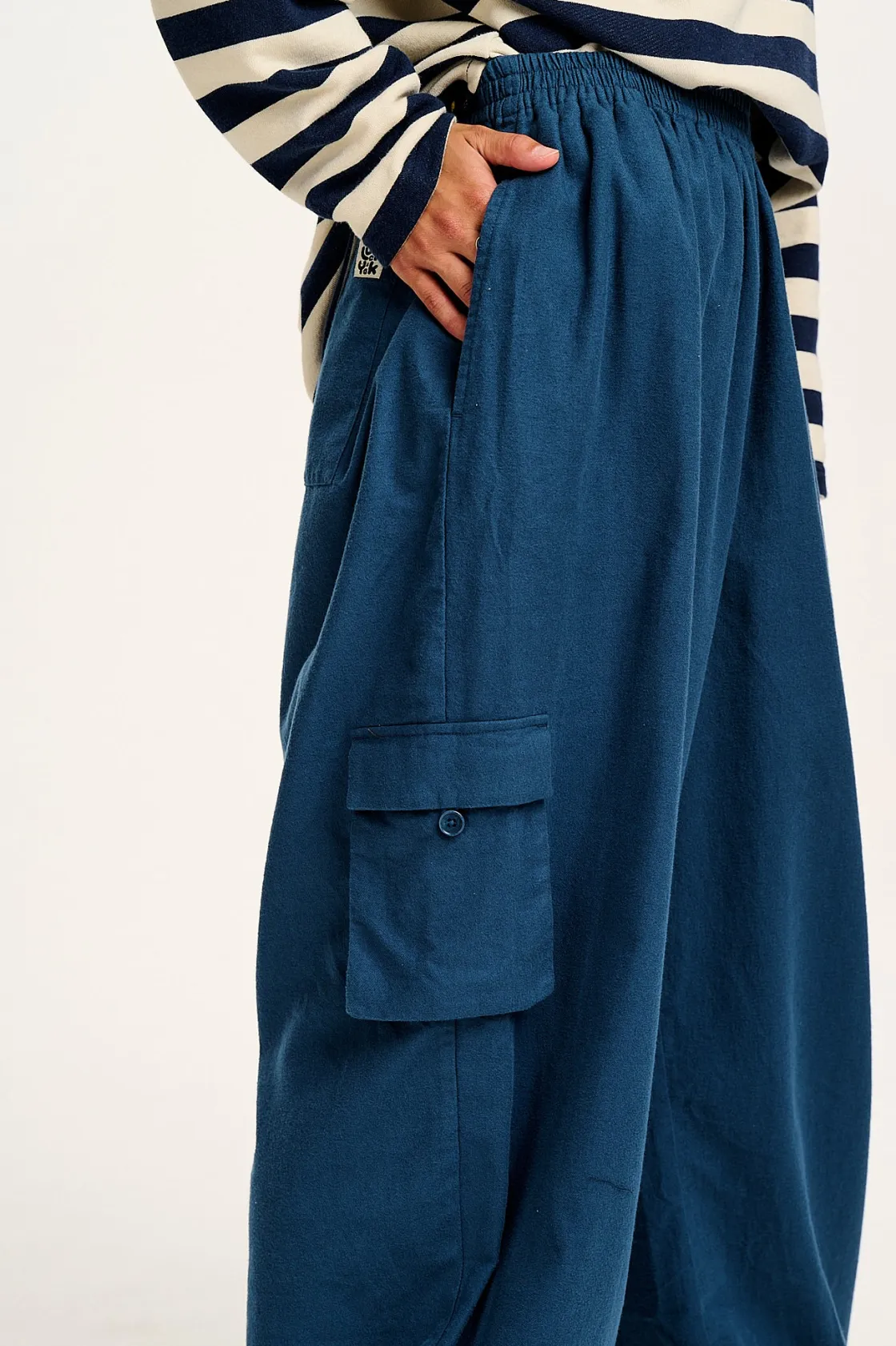 Lucy & Yak Rumi - Cargo Brushed Cotton Trousers in Deep Teal New