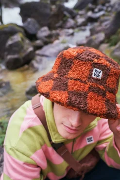 Lucy & Yak Travis - Borg Fleece Bucket Hat in Terry Print Discount